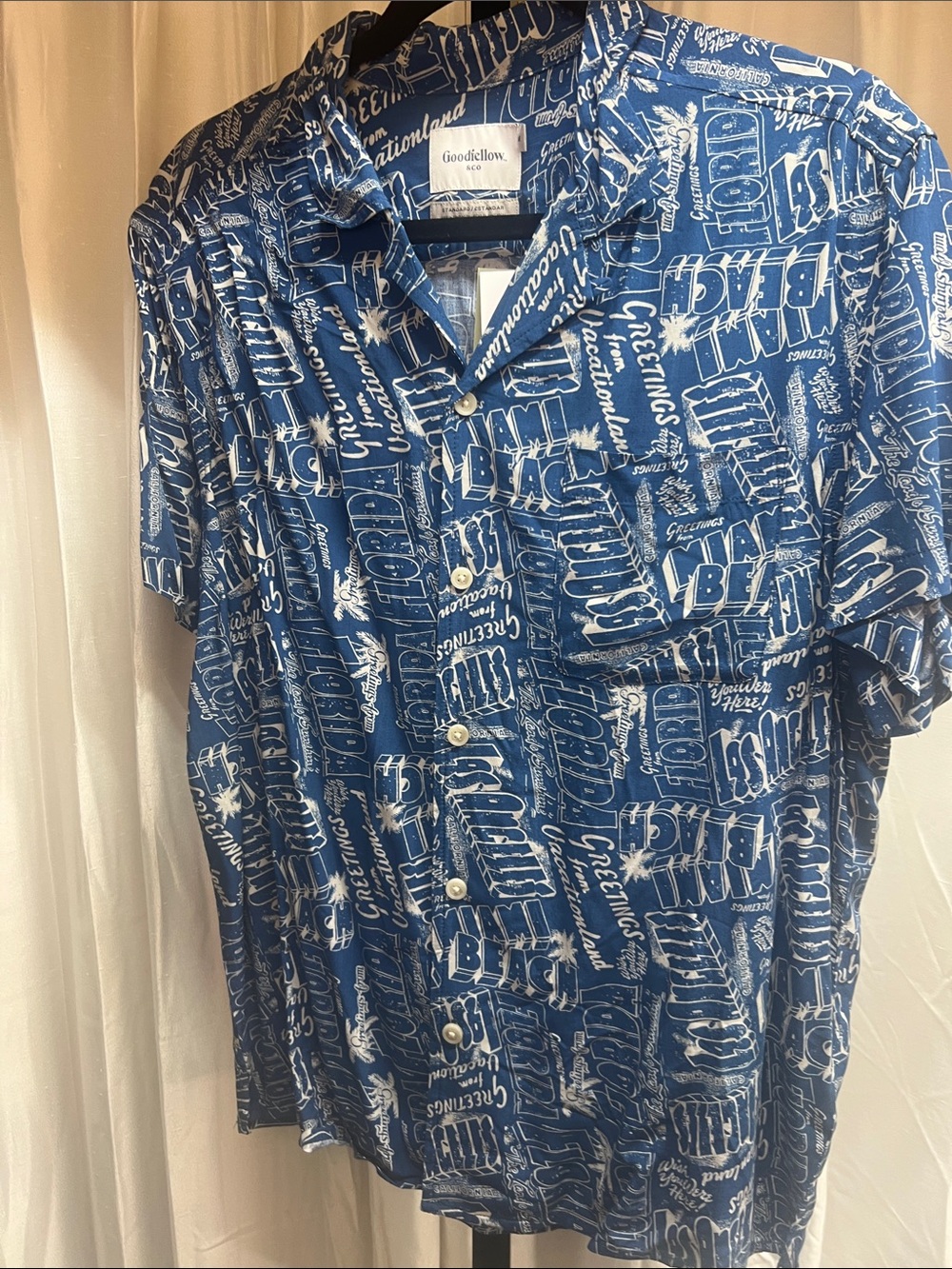 Goodfellow & Co Blue and White All-Over Graphic Short-Sleeve Button Shirt